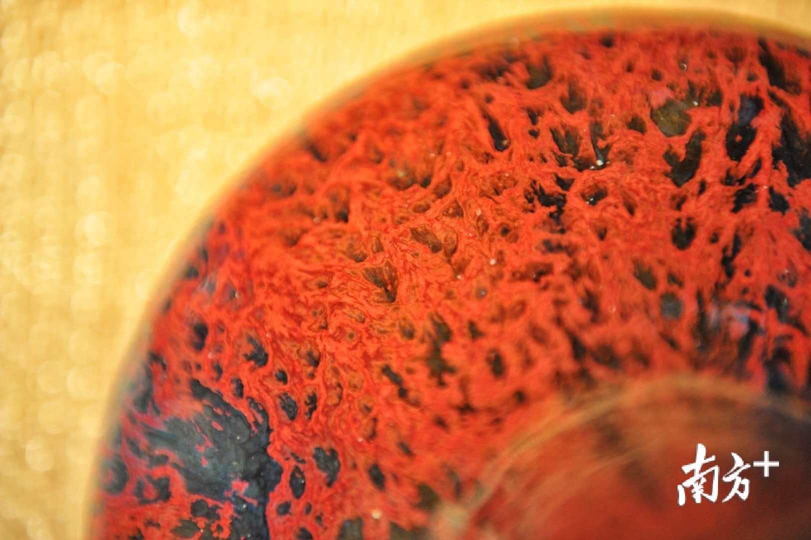 香奈儿红全色系，心动吗？佛山人在几百年前就研究透了