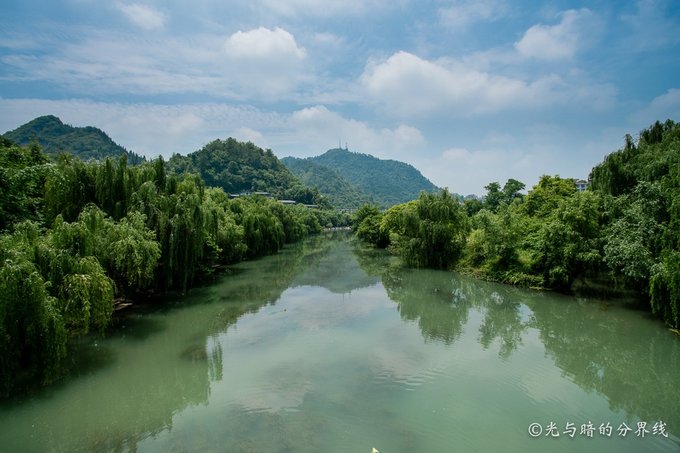 黄果树西江荔波镇远5日游多少钱,贵州小七孔黄果树千户苗寨三日游