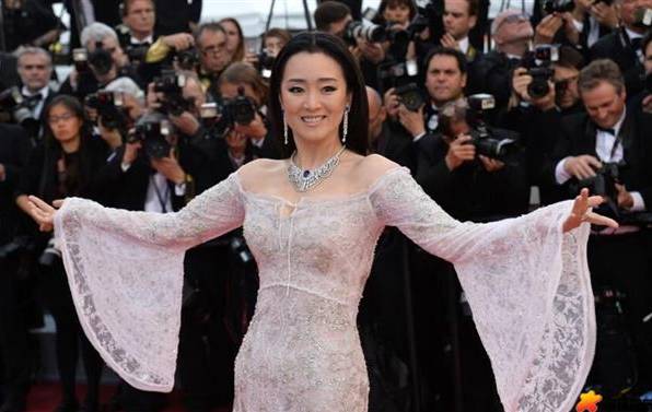 抖森和霉霉在一起了，很多人都去做了这件事｜种草