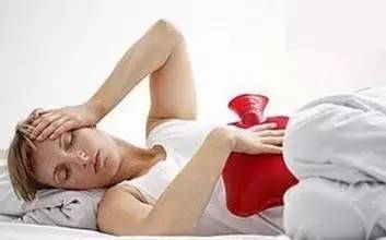 孕期发烧会导致胎儿发育迟缓吗,孕期发烧怎么办会影响胎儿