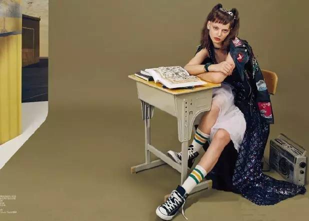 这个英国品牌又潮又有趣，最重要的是设计师型过金城武