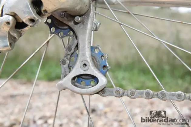 涔拌彍杞︽墜,璧涜溅鎵嬪紑杞︾殑鏍峰瓙