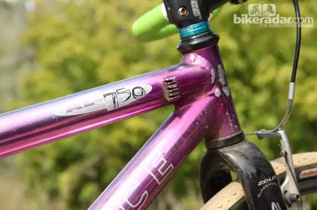 涔拌彍杞︽墜,璧涜溅鎵嬪紑杞︾殑鏍峰瓙