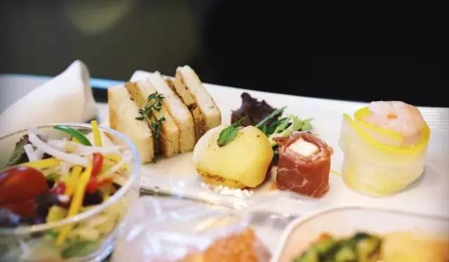 订机票的技巧携程,订机票的过程和一些关注事项