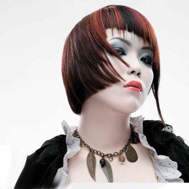 30-40岁女人适合的干练露耳短发,40-50岁洋气发型女士短发烫发沙宣