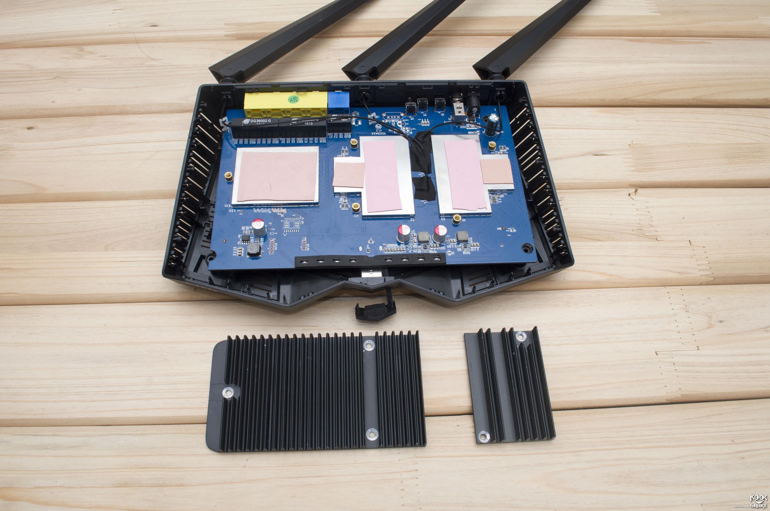 腾达ac18拆解评测,腾达路由器ac11拆解评测