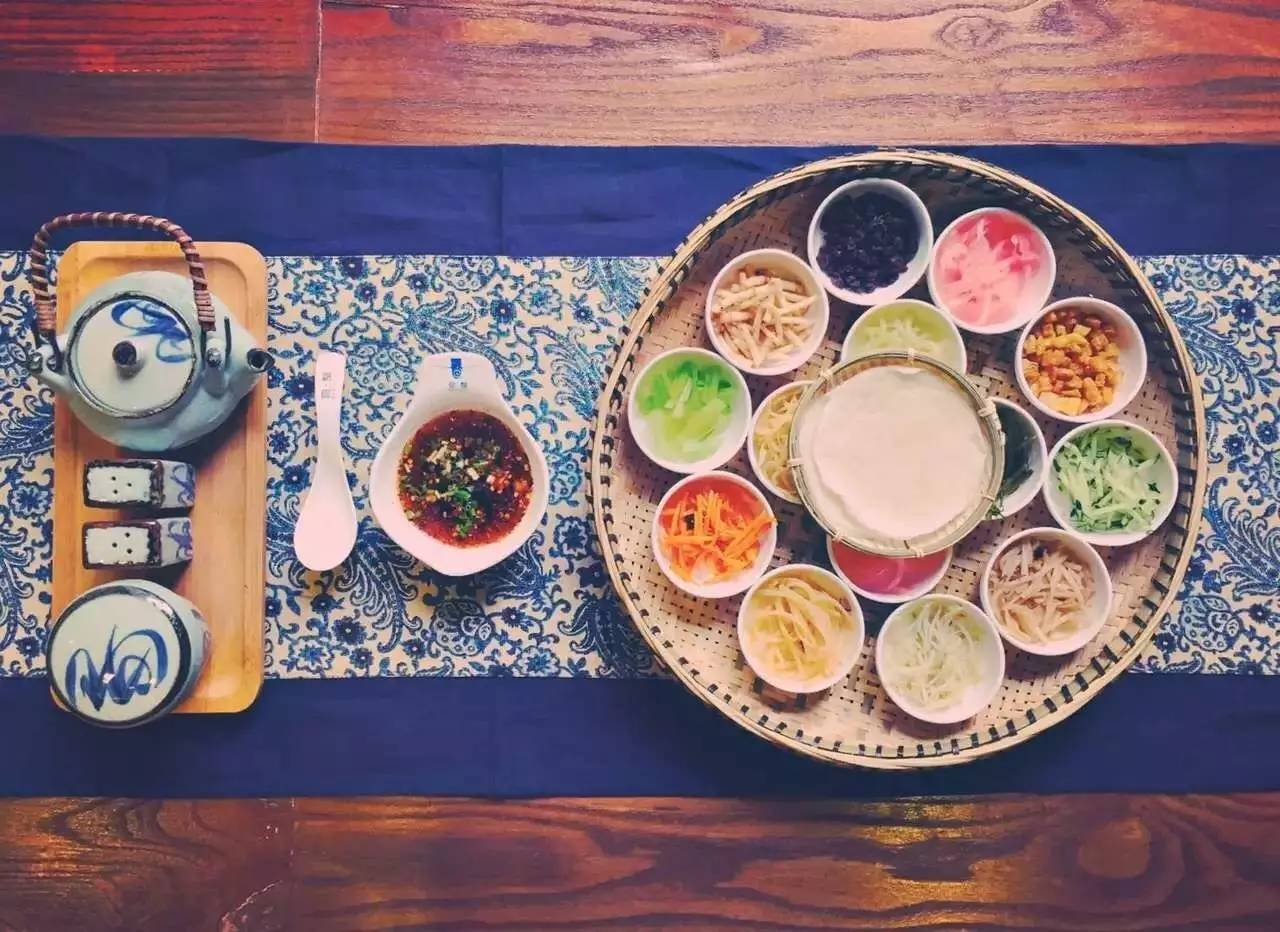 贵阳特别漂亮的几个网红,贵阳好看的好吃的