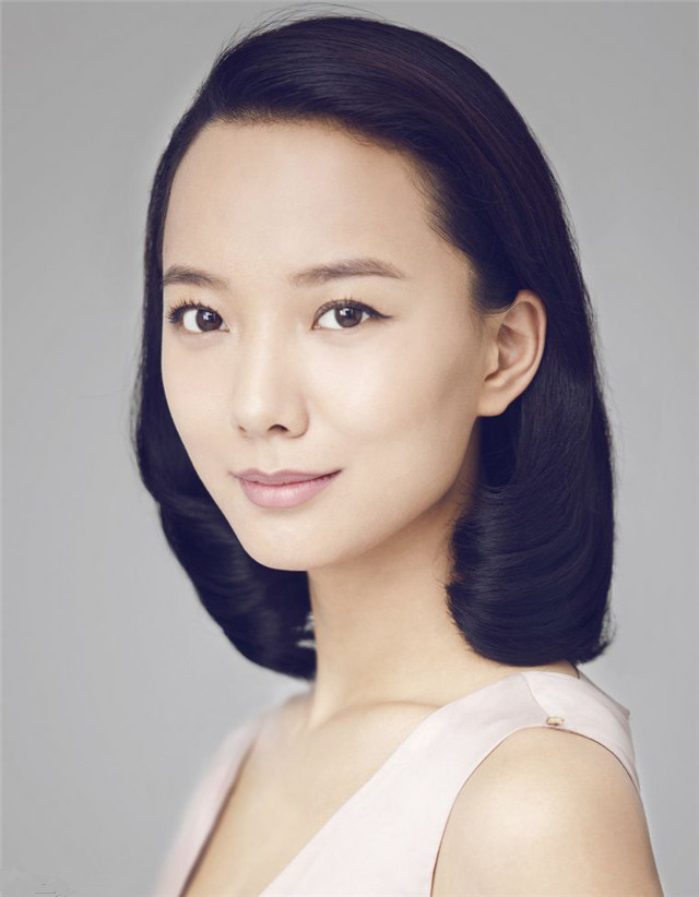 脑门大的露额头显得头大！来学学明星是如何解决的！