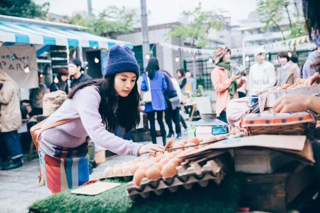 脸上冒痘？孙俪、小S的抗痘秘诀给你要不要