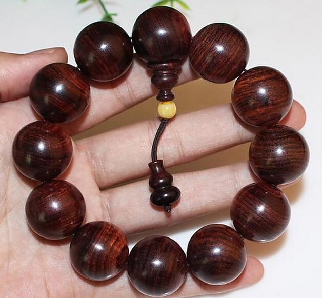 海黄手串发干怎么处理,海黄手串开裂继续盘会怎么样