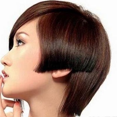 30-40岁女人适合的干练露耳短发,40-50岁洋气发型女士短发烫发沙宣