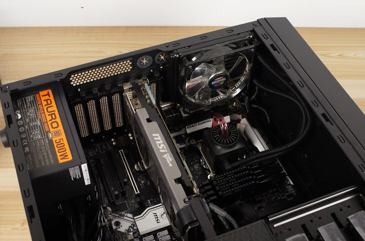 告别杀马特风格，迎来金牛座与魂的结合，富钧机电装机体验