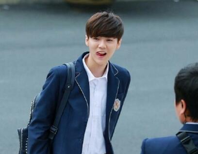 鹿晗为什么还有那么多粉丝,鹿晗粉丝为什么都那么好看