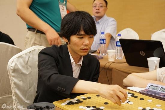 李世石围甲19连胜,李世石围甲