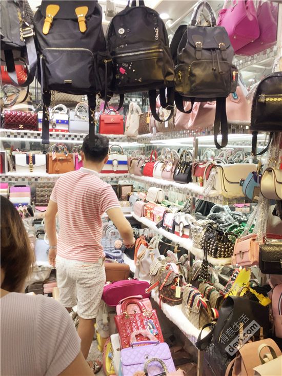 揭秘淘宝店铺和企业店铺,揭秘淘宝衣服进货渠道