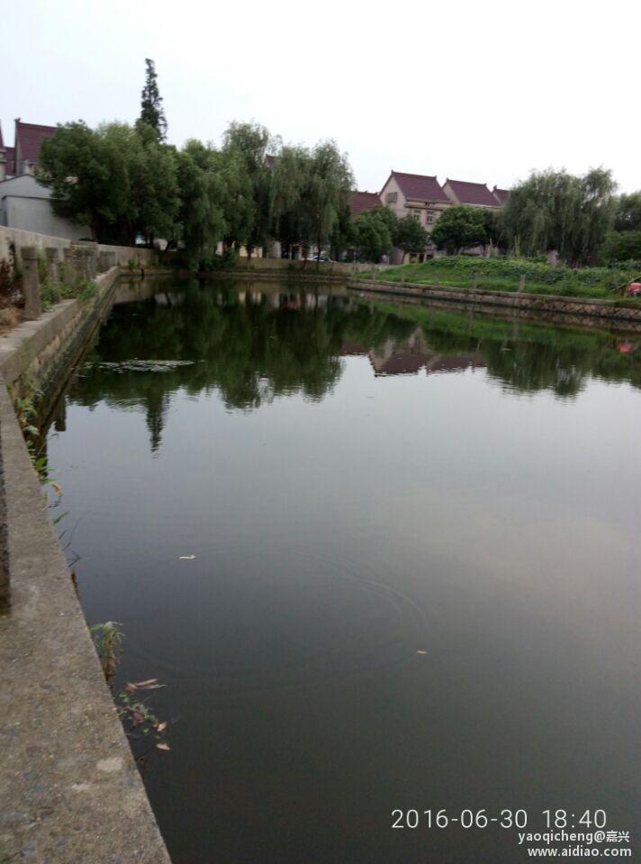 晚上休闲娱乐时刻,晚上休闲游玩