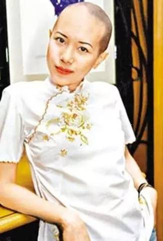 就算爱豆变光头，依旧是迷妹们最喜欢的一颗卤蛋。