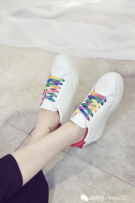 明星同款低跟时尚气质女鞋,明星同款女鞋推荐轻奢