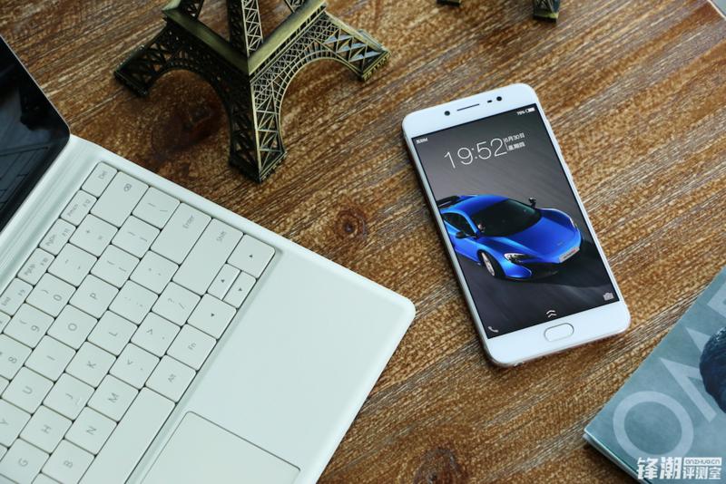 1600万柔光自拍照亮你的美vivox7,vivox7plus1600w像素柔光自拍