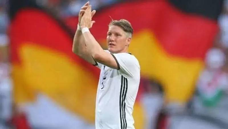 欧洲杯因伤退役的足球巨星,欧锦赛法国16强对阵