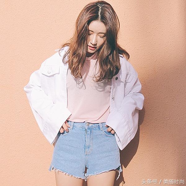 牛仔短裤穿搭让你更出众,好看的穿搭牛仔短裤