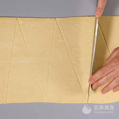 可颂羊角面包的做法,羊角面包可颂配方