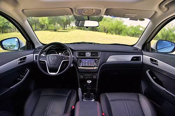 北汽绅宝x55优劣,绅宝x55评测