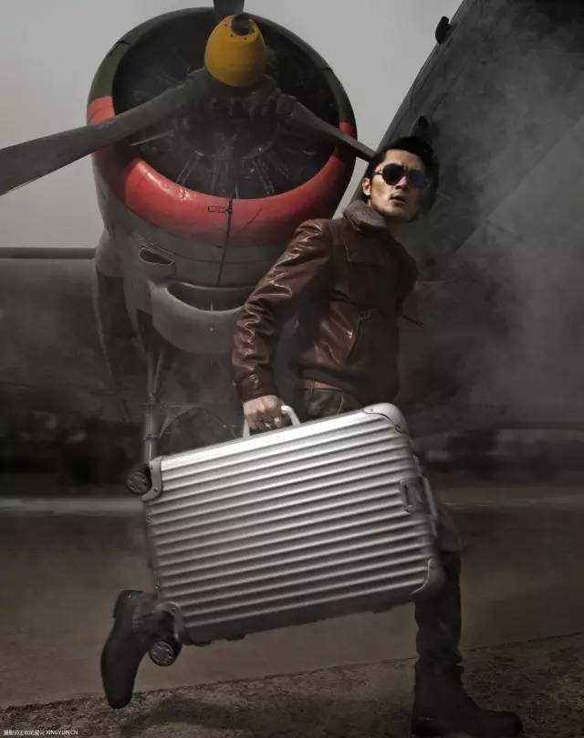 RIMOWA旅行箱,德国品牌旅行箱rimowa有多重