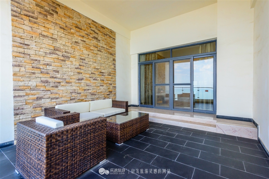 碧桂园十里金滩酒店海边上的五星酒店