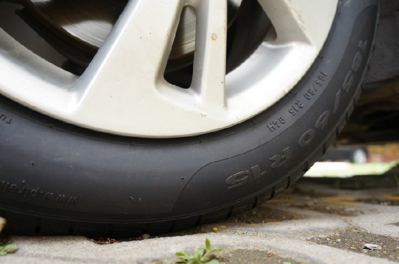 倍耐力新p1轮胎测评视频,倍耐力p1轮胎优缺点