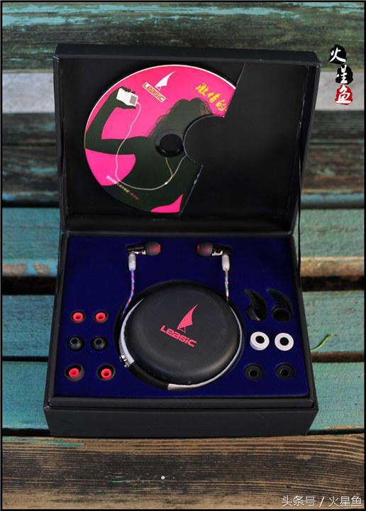 蓝牙耳机耳塞100元以下推荐,入耳式耳塞一万多块钱