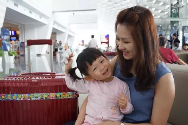 孩子发烧咳嗽拉肚子是怎么回事,旅游回来孩子拉肚子发烧怎么办