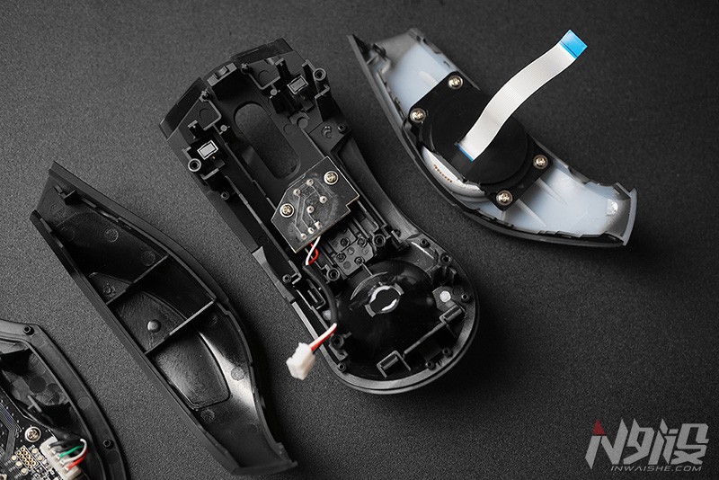 雷蛇那伽梵蛇鼠标拆解视频,RAZER那伽梵蛇