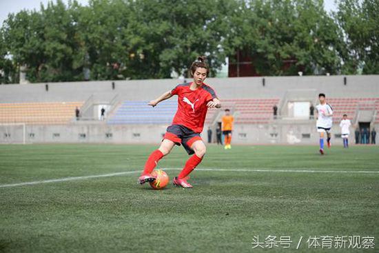 鹿晗不耍牌的表现,鹿晗足球什么水平