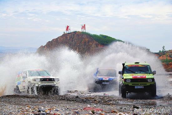 上帝打翻了调色板是什么意思,上帝打翻了大自然调色板