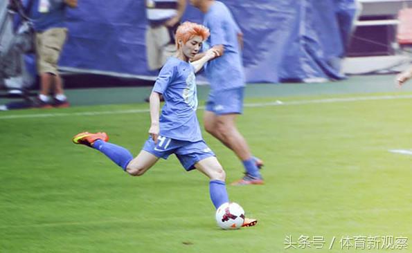 鹿晗不耍牌的表现,鹿晗足球什么水平