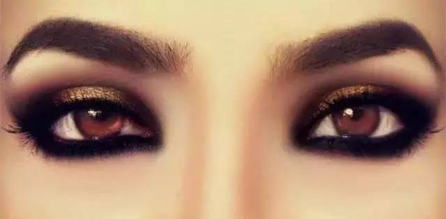 渣男约会故意让女人买单,渣男约会吃饭还要女的请客