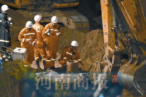 河南女童掉入枯井,女童坠入深井邻居身绑麻绳下井