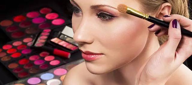 渣男约会故意让女人买单,渣男约会吃饭还要女的请客