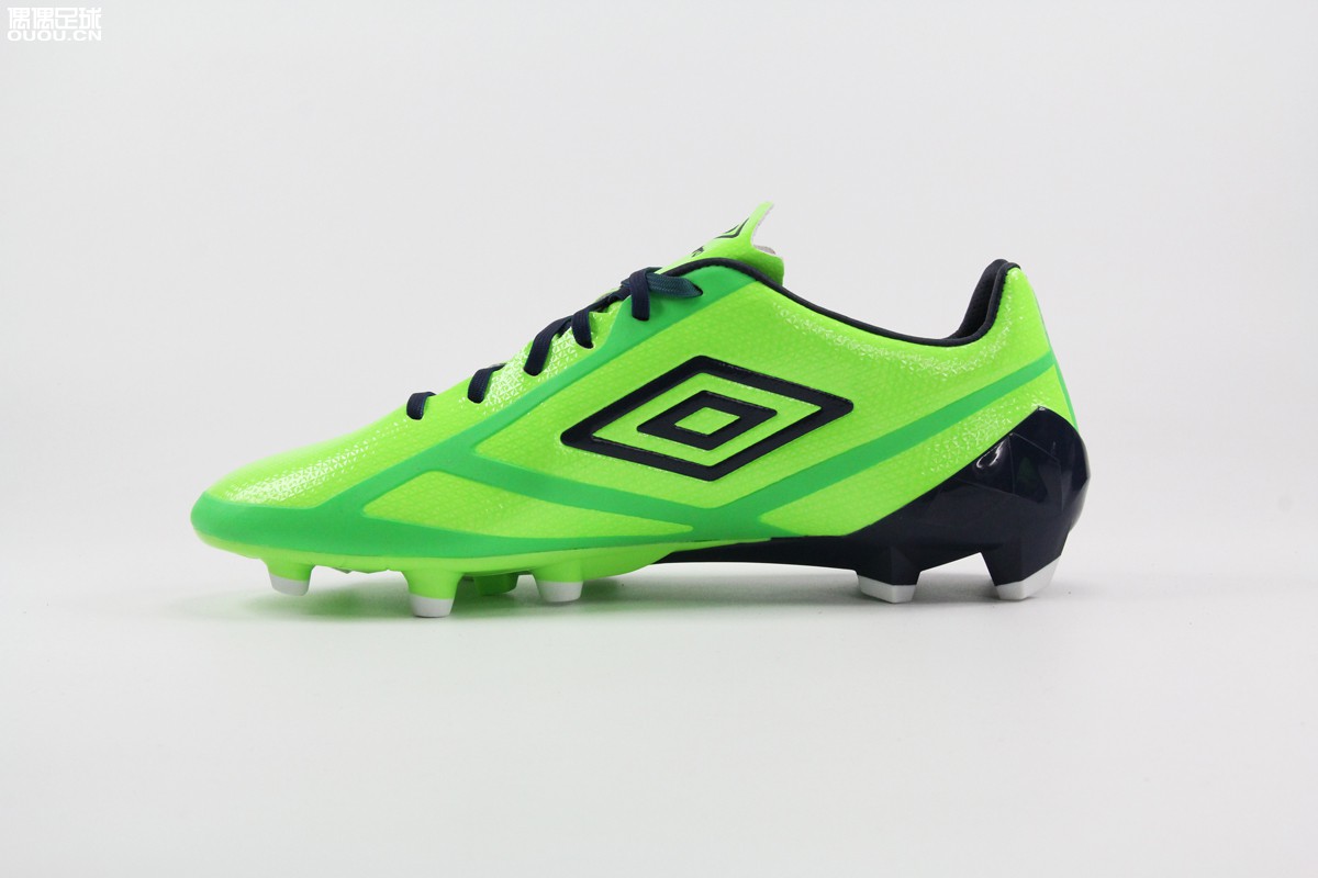 茵宝足球鞋四种形态,茵宝足球鞋velocita的优点