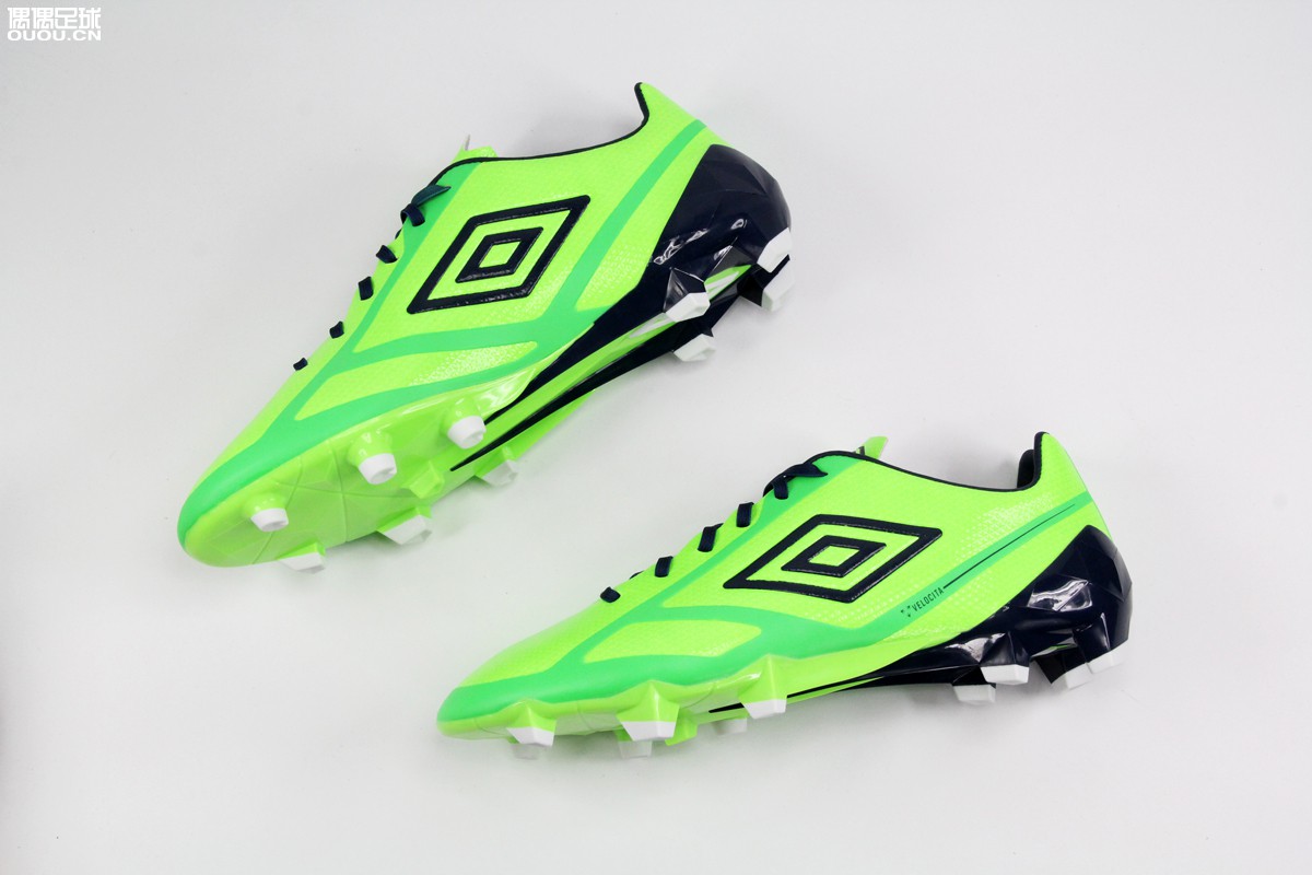 茵宝足球鞋四种形态,茵宝足球鞋velocita的优点