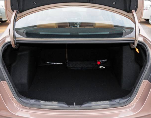 撑门面的四款车，中华品牌车型导购