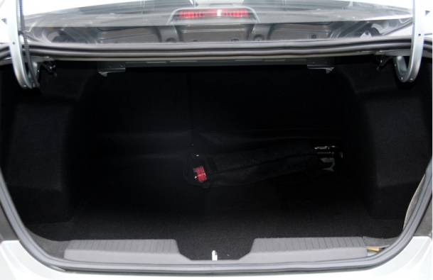 撑门面的四款车，中华品牌车型导购