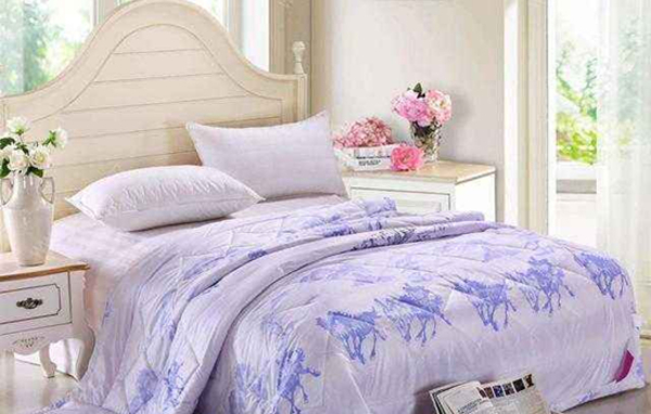 床单油污洗不掉？别急，这三个小方法，床单立马干净如新