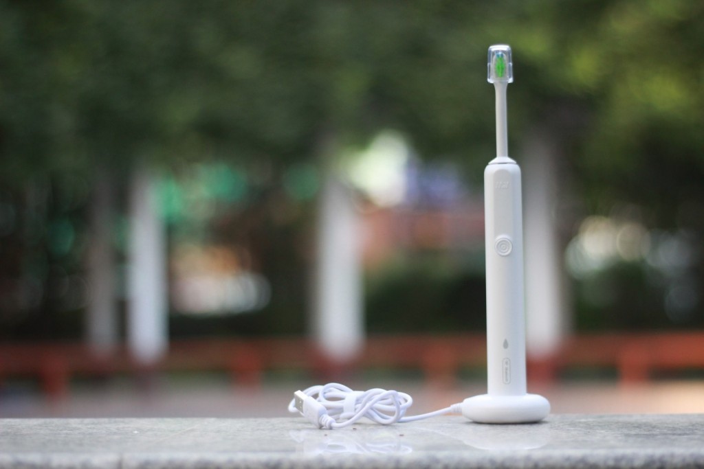 牙齿不好电动牙刷推荐,牙齿不好可以换满口的全瓷牙吗