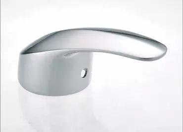 水龙头坏了自己安装不顺手,水龙头坏了怎样不拆再装一个新的