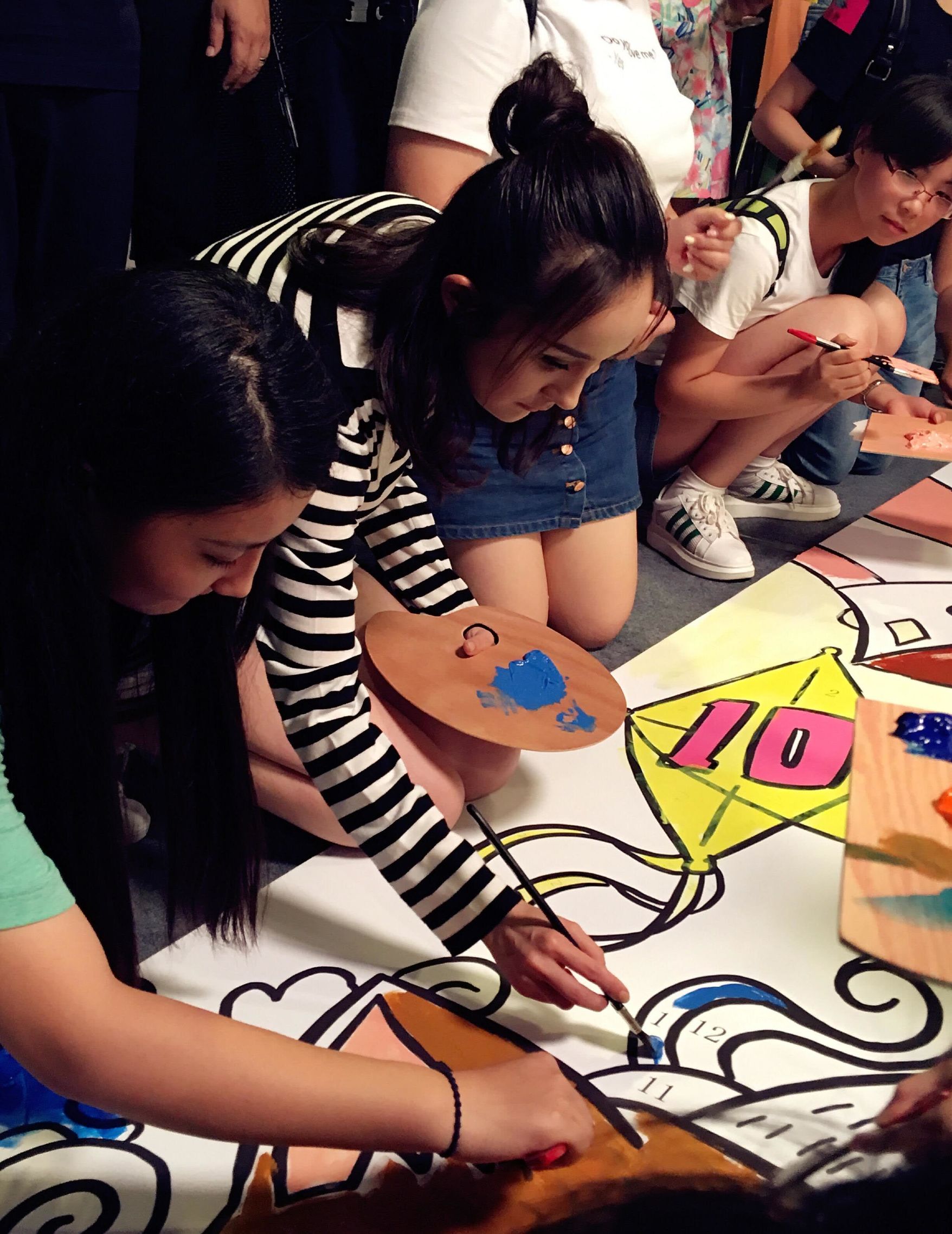 杨幂周一见！最会穿衣的女神*服私**都不过500元