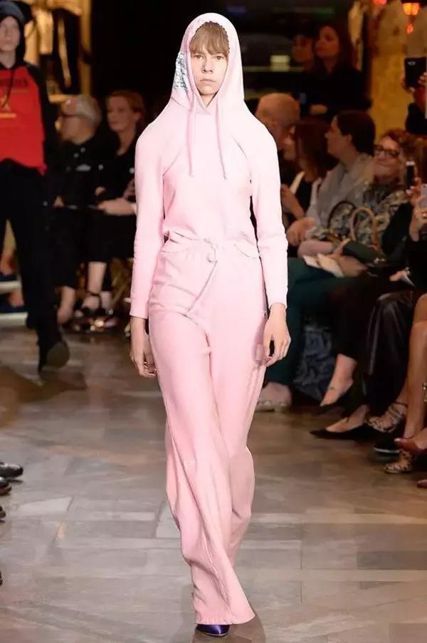 vetements2022秋冬高级,vetements17走秀款