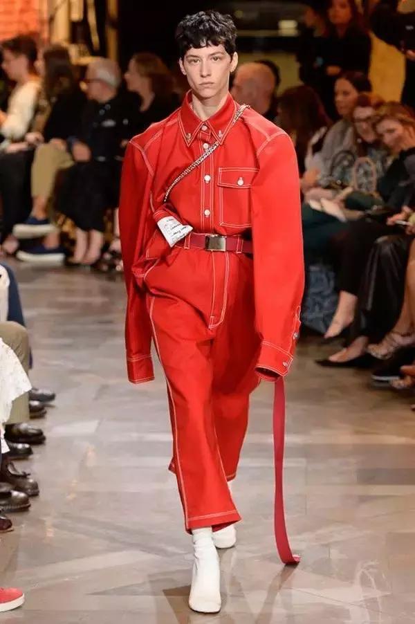 vetements2022秋冬高级,vetements17走秀款