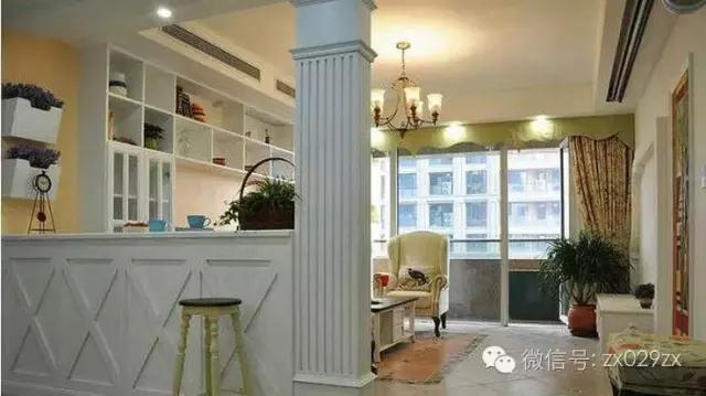 室内有柱子都是怎么装修的,装修时如何处理特别窄的柱子